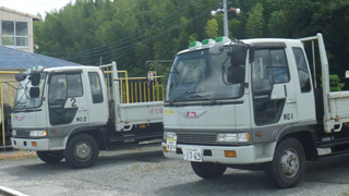 中型自動車